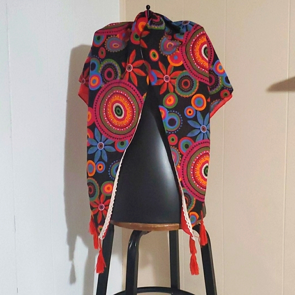 True Vintage 60s/70s Hippy Flower Child Shaw Scarf